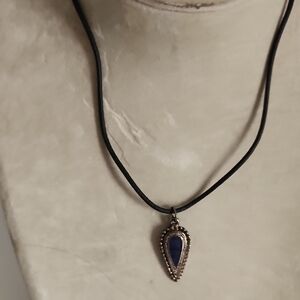 Basic Editions Black and Gold Pendant Necklace